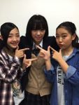 左から佐藤葵、板原有沙、杉本佳澄